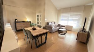 SE VENDE VIVIENDA EN GEVORA