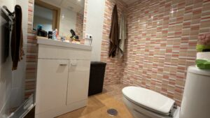 SE VENDE VIVIENDA EN GEVORA