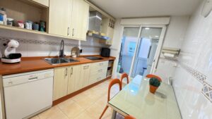 SE VENDE VIVIENDA EN GEVORA