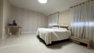 SE VENDE VIVIENDA EN GEVORA