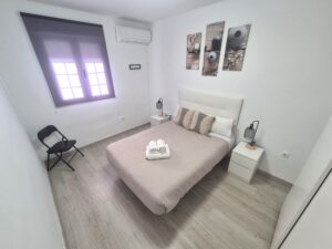 Casa reformada con Patio en Zona Abadias