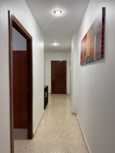 Piso bajo amueblado en Ctra de la Fuente