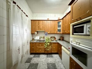 Bajo de casa con entrada independiente, Plaza Santiago