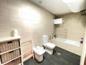 APARTAMENTO TURÍSTICO EN PLENO CENTRO DE CÁCERES