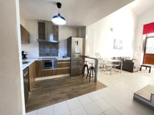 APARTAMENTO TURÍSTICO EN PLENO CENTRO DE CÁCERES