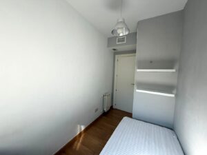 SE VENDE PISO EN ZONA DEL PERÚ, CÁCERES