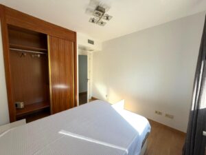 SE VENDE PISO EN ZONA DEL PERÚ, CÁCERES