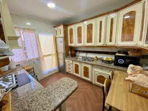 Piso bajo con patio, Ctra Santa Marta