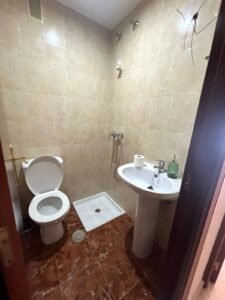 SE VENDE PISO EN MONTIJO