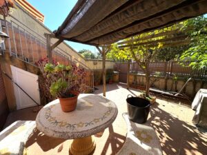 SE VENDE CHALET EN ZONA NUEVO CÁCERES