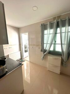 SE VENDE DÚPLEX EN SAN ROQUE