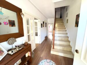 SE VENDE CHALET EN ZONA NUEVO CÁCERES