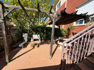 SE VENDE CHALET EN ZONA NUEVO CÁCERES