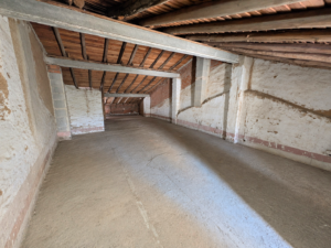 Casa con Patio en Guareña