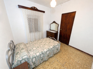 Casa con Patio en Guareña