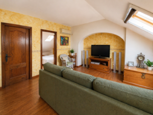 SE VENDE CHALET EN ZONA NUEVO CÁCERES