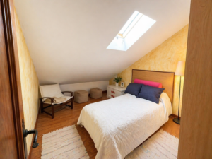 SE VENDE CHALET EN ZONA NUEVO CÁCERES