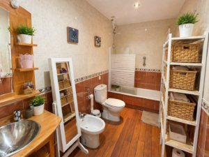 SE VENDE CHALET EN ZONA NUEVO CÁCERES