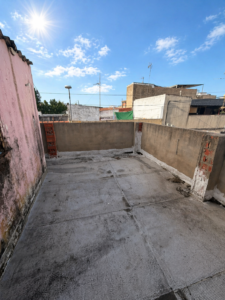 SE VENDE CASA EN CERRO DE REYES