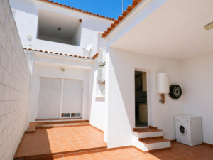 SE VENDE ADOSADO EN LA ALBUERA