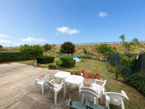 SE VENDE PARCELA CON VIVIENDA A 10 MINUTOS DE CÁCERES