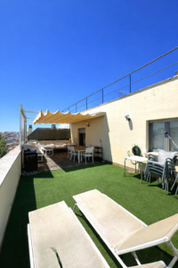 SE VENDE DÚPLEX EN SAN ROQUE