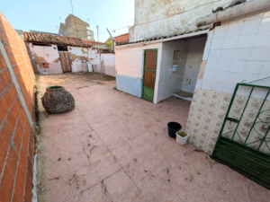 Casa con Patio en Calamonte