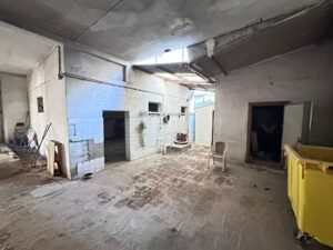 Nave con dos plantas en zona centro, Zafra