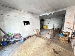 Nave con dos plantas en zona centro, Zafra