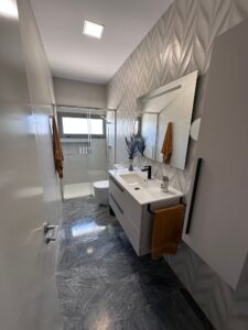 Gran casa con nave, patio y terreno, Puebla de Sancho Pérez