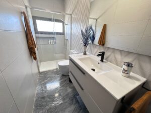 Gran casa con nave, patio y terreno, Puebla de Sancho Pérez