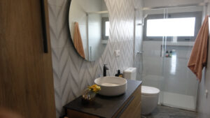 Gran casa con nave, patio y terreno, Puebla de Sancho Pérez