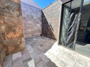 Gran casa con nave, patio y terreno, Puebla de Sancho Pérez