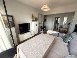 Piso sin ascensor, Plaza de Santiago