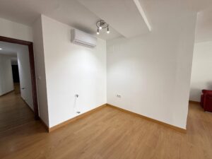 Piso con garaje y trastero, Zona Santiago