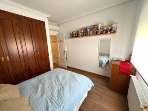SE VENDE CHALET EN ZONA NUEVO CÁCERES