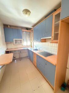 SE VENDE PISO EN MONTIJO