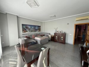 Gran alto de casa en Zona San José, Almendralejo