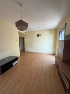 SE VENDE PISO EN MONTIJO