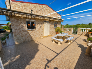Casa de Campo con Piscina Hipotecable en Arroyo de S. Serván
