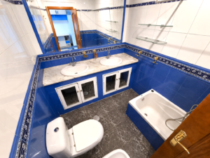 Casa Reformada de 3 Plantas en La Garrovilla