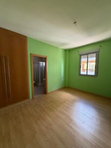 SE VENDE PISO EN MONTIJO