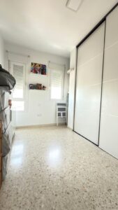 VENTA DE PISO EN CARRETERA DE LA CORTE