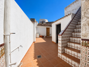 Casa con Patio en La Zarza