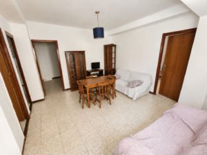 Casa de Dos Plantas en Oliva de Mérida