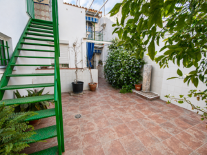 Casa de Dos Plantas en el Centro