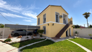 SE VENDE PARCELA CON DOS VIVIENDAS EN LA URBANIZACIÓN COMPLEJO OLÍMPICO IBÉRICO (COI), BADAJOZ