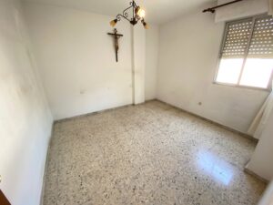 Piso bajo con aparcamiento, Vca de los Barros