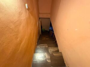 SE VENDE AMPLIA VIVIENDA EN AVENIDA VIRGEN DE LA MONTAÑA, CÁCERES