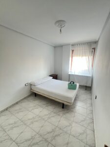 SE VENDE PISO EN VALDEPASILLAS